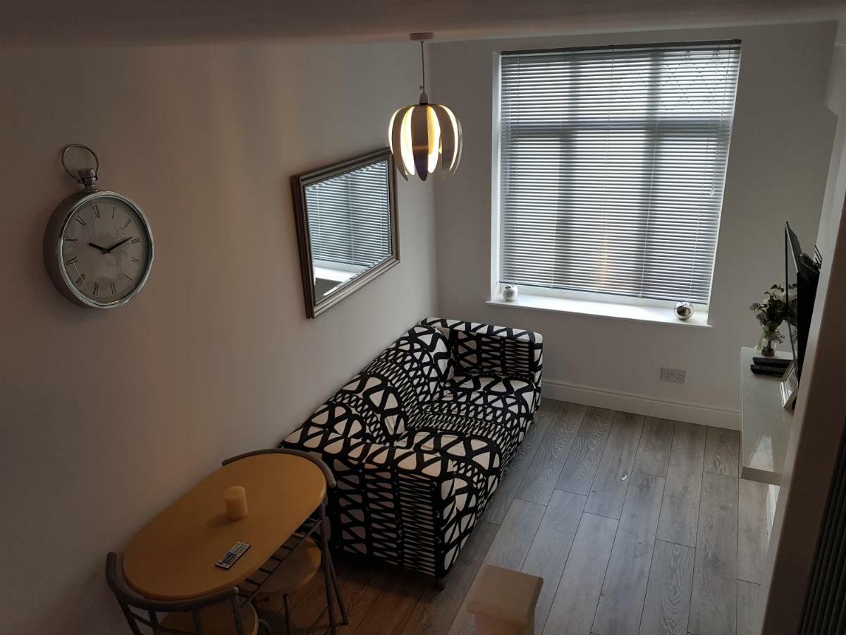 Webb Place 2 Bedroom Apartment ! Croydon Extérieur photo